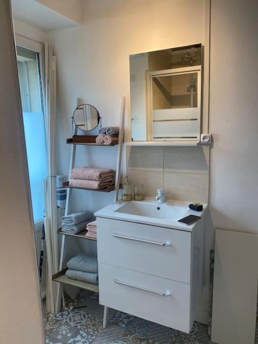 Gaite 4 Personnes Apartment Paris Bagian luar foto