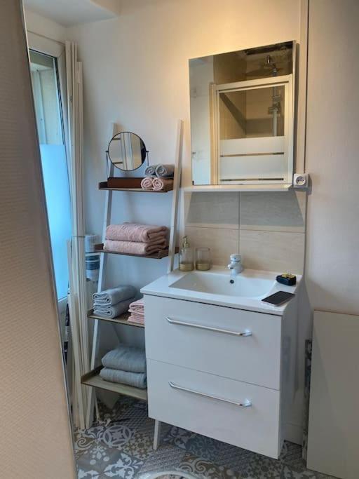 Gaite 4 Personnes Apartment Paris Bagian luar foto